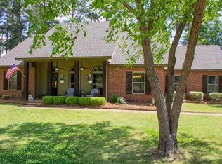 212 Deerfield Club Dr, Canton, MS