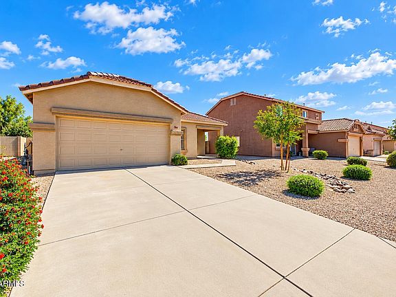 2nd image of 2223 E ANDALUSIAN Loop