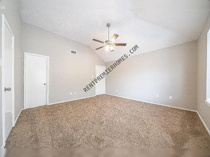 5223 Fawn Lake Dr — Photo 24