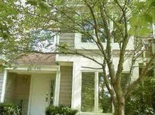1126 Whitworth Ct, Herndon, VA 20170