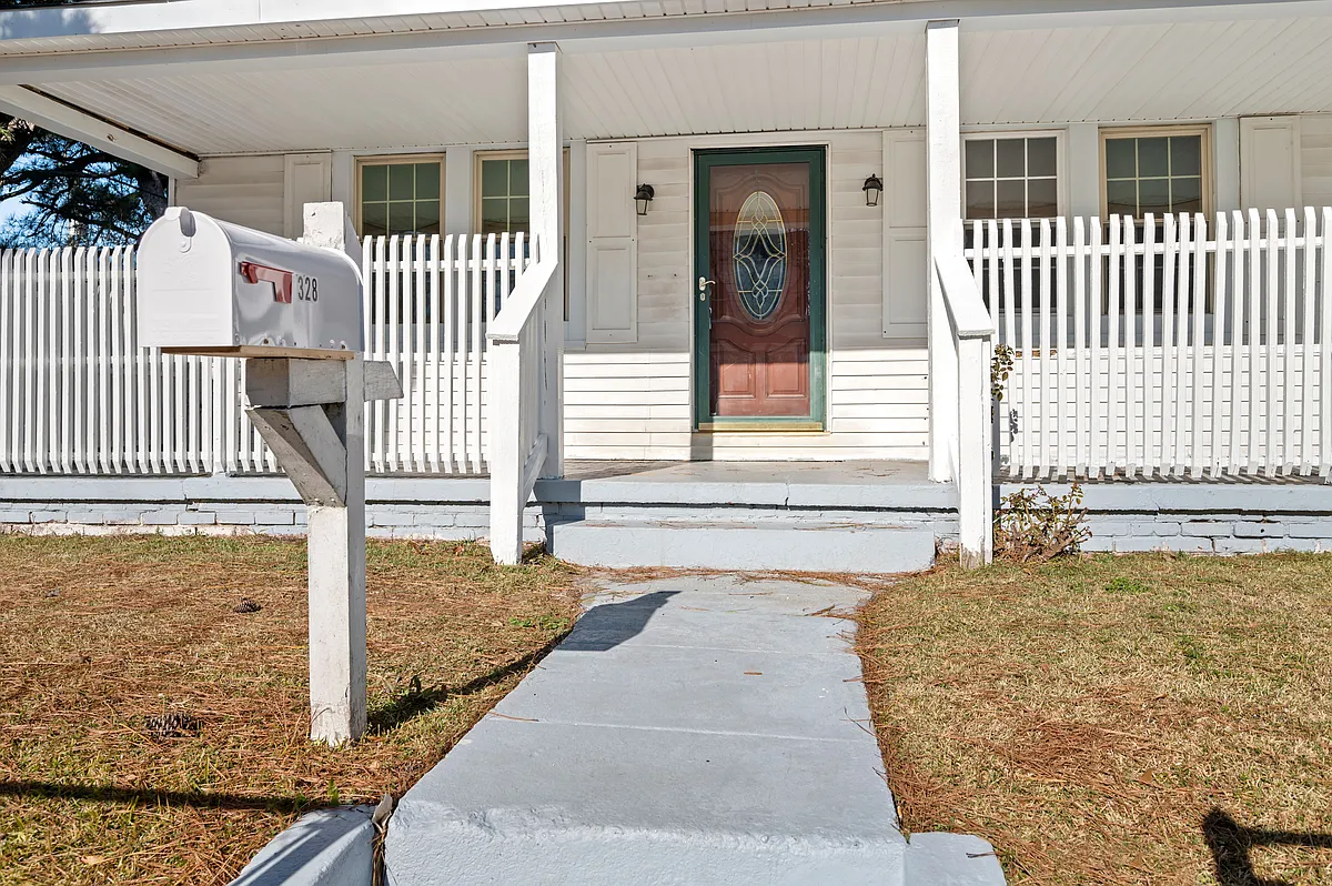 Building Photo - 328 W 36th St #MAIN