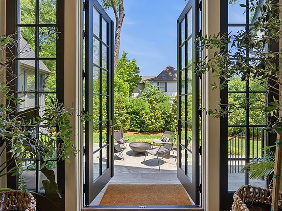 5th image of 1138 Brookmeade Dr