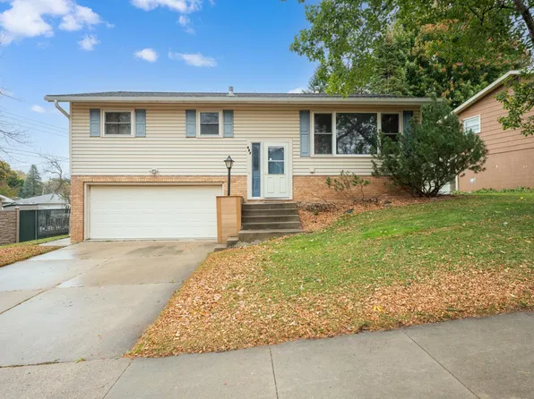 627 26th St NW, Rochester, MN 55901