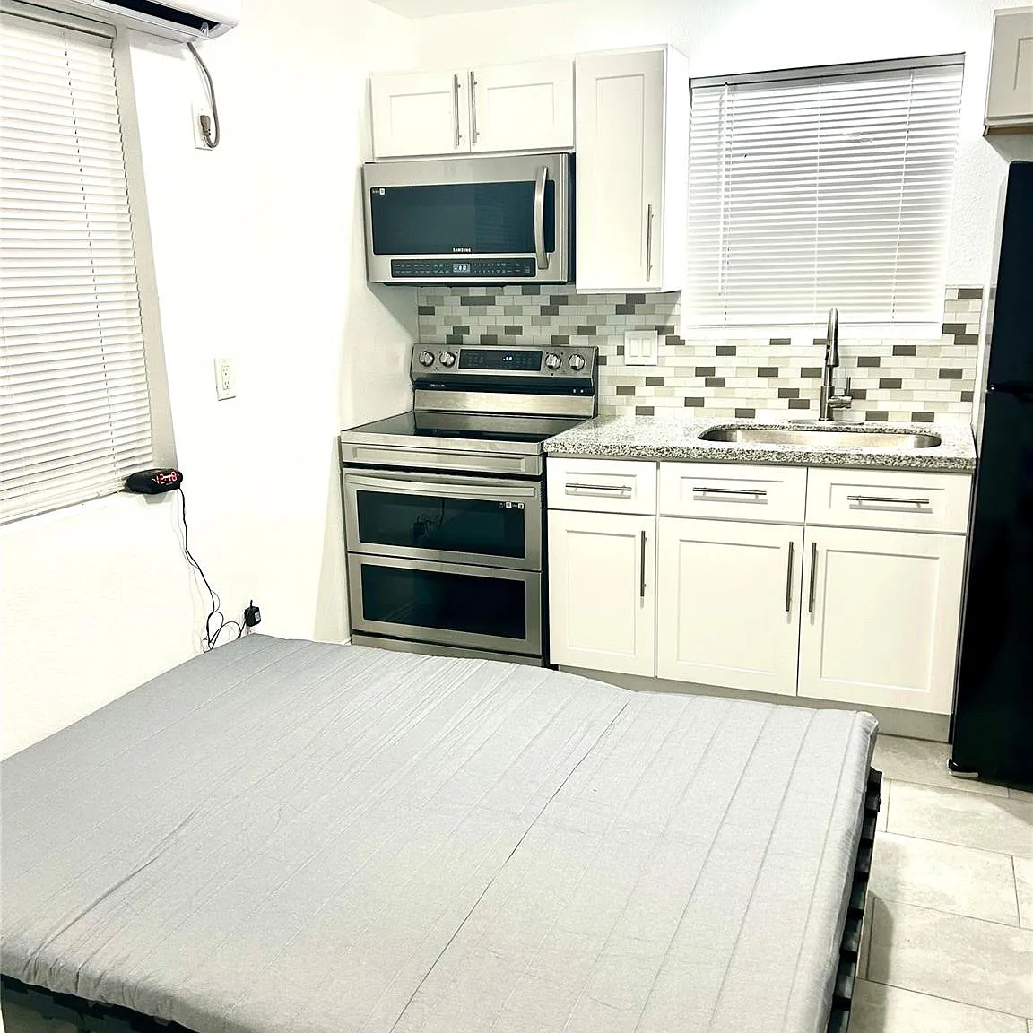 1 bed, 1.0 bath, $700 — Photo 4