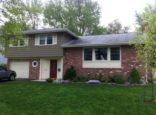 211 Ramblewood Pkwy, Mount Laurel, NJ 08054