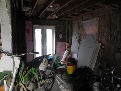 2nd image of 2214 Leelanau Ave