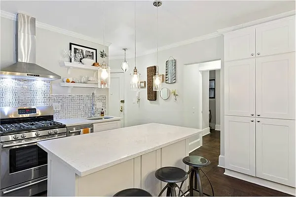 Rented by Sandra Greer Real Estate | media 6