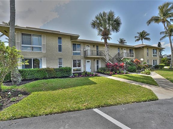 2nd image of 96 Glades Blvd APT 3