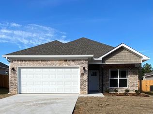 3554 Village Walk Dr, Bryant, AR 72022
