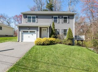 5 A Acorn St, East Longmeadow, MA 01028