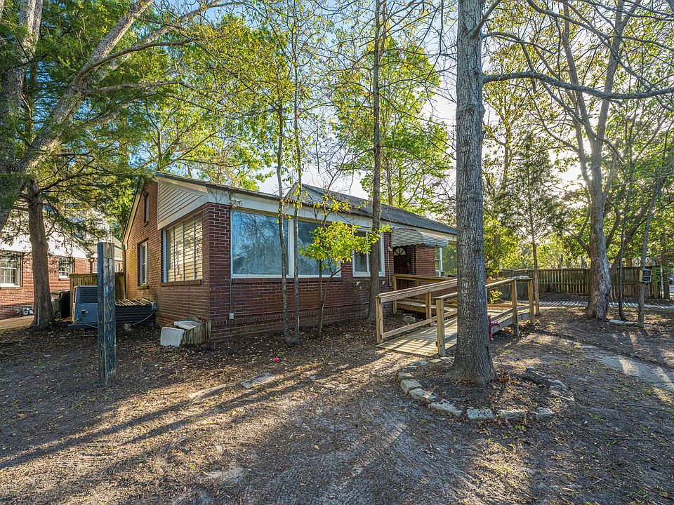 1st image of 51 Colleton Dr