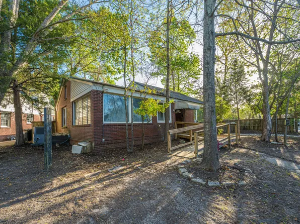 51 Colleton Dr, Charleston, SC 29407