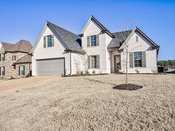 2nd image of 95 Donna Lyn Dr