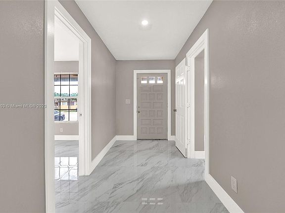 2nd image of 951 W 30th St #1
