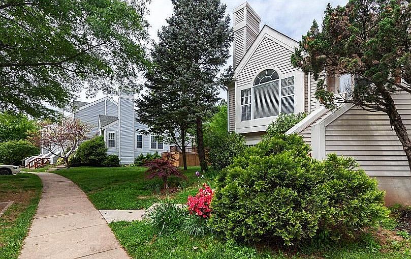 1st image of 6178 Stonepath Cir