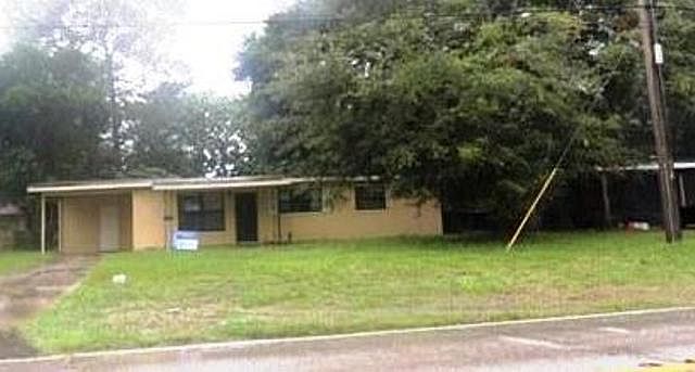 1st image of 2434 Townsend Blvd