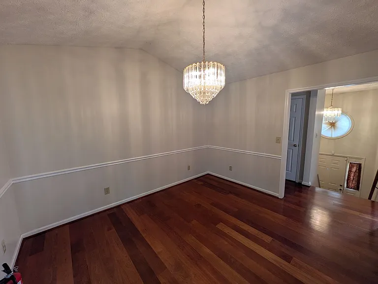 6008 Yeaton Glen Dr — Photo 6