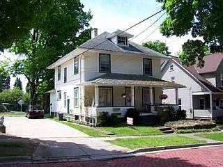 1st image of 32 Newton Ave