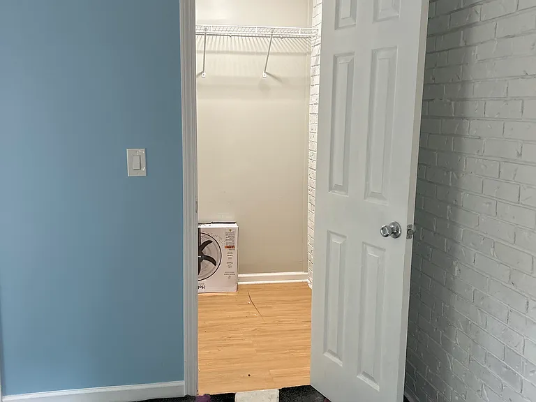 3203 Claiborne Dr — Photo 1