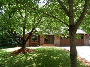 620 Birchwood Ave, White Bear Lake, MN 55110