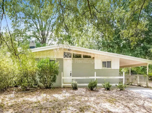 6313 Johnsdale Rd, Raleigh, NC 27615