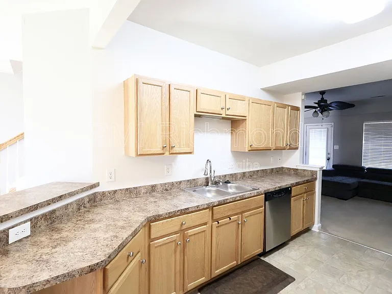 6120 Belgreen Ct — Photo 7