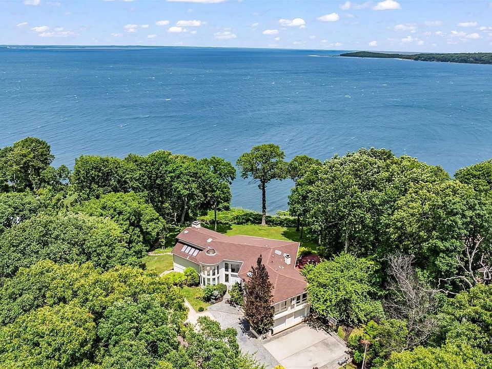 1st image of 21 Sea Crest Drive