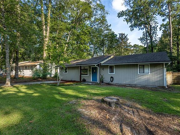 2nd image of 2937 NW 41st Pl