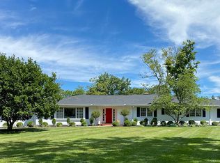 6550 N Clippinger Dr, Indian Hill, OH 45243