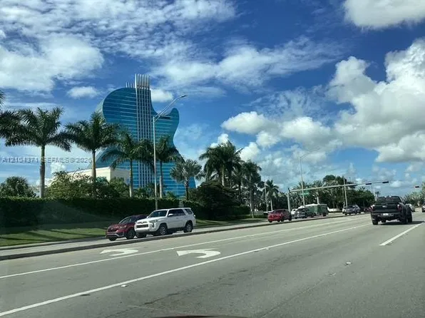 2101 N 57th Ter, Hollywood, FL 33021