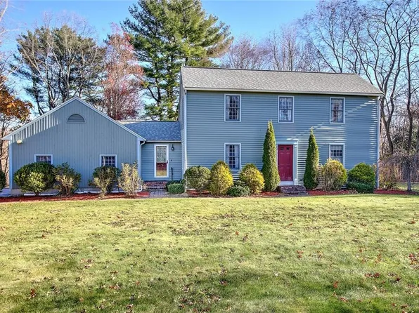 3151 Diamond Hill Rd, Cumberland, RI 02864