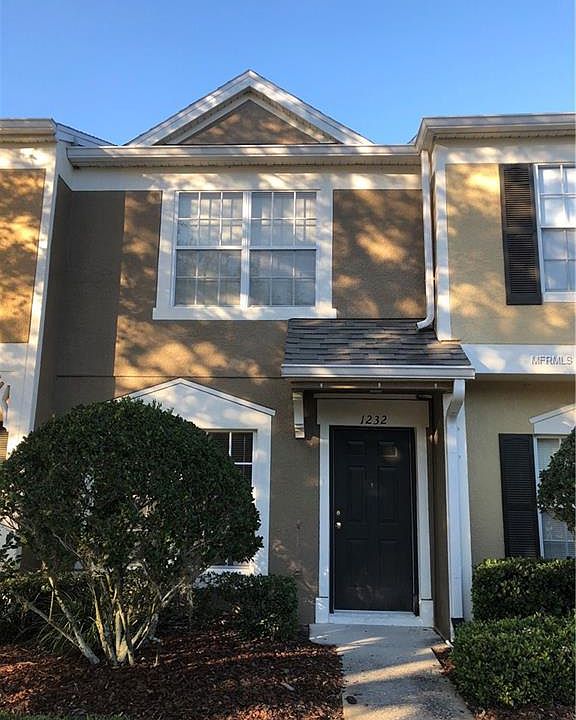 1st image of 1232 Throckmorton Dr