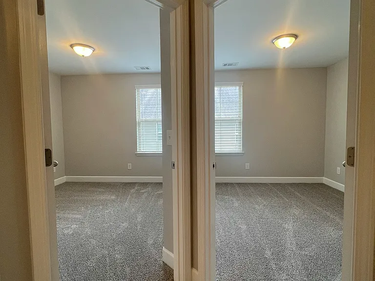 5541 Prada Dr — Photo 22