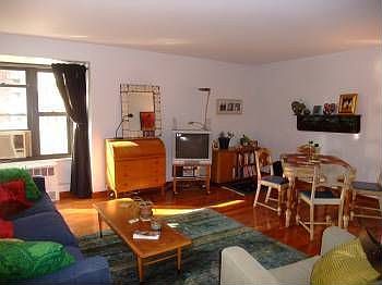 5th image of 417 Grand St APT 202