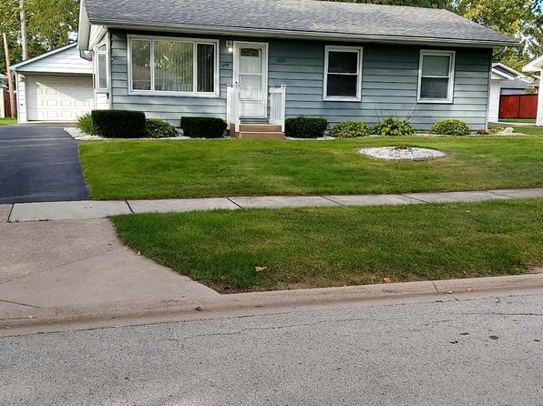 1104 Coral Dr