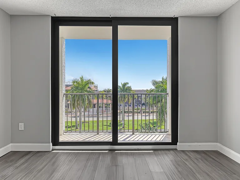 651 Okeechobee Blvd #403 — Photo 13