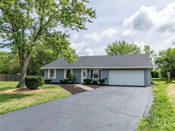 1124 Comanche Dr, Lebanon, OH 45036