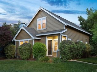 172 W 3rd St, Santa Rosa, CA 95401