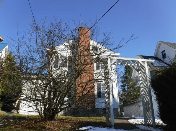 15 Hone Ave, Oil City, PA 16301