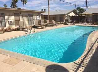 686 E Cottonwood Rd APT 8, Palm Springs, CA 92262