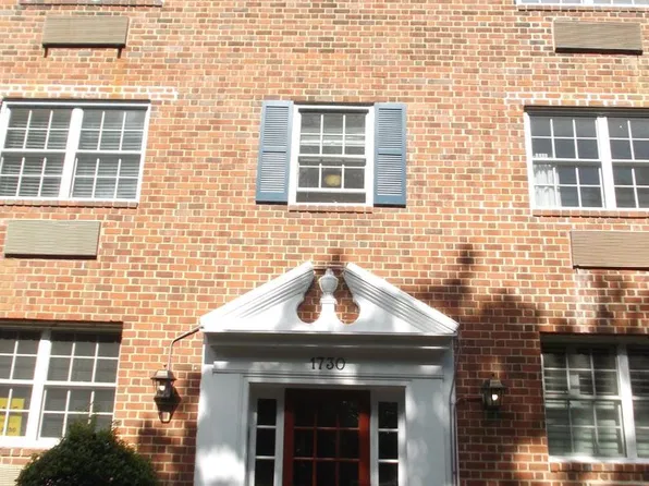 1730 W Abingdon Dr APT 101, Alexandria, VA 22314