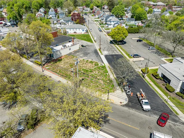 57 Main Street, Kings Park, NY 11754