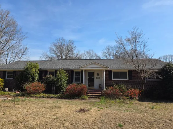 2471 Sugar Ridge Rd, Boiling Springs, SC 29316