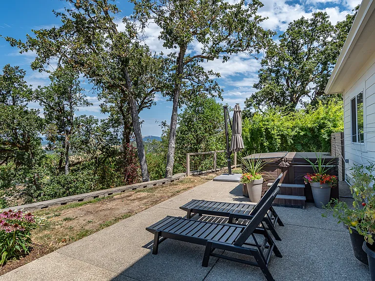 355 Ridgecrest Dr — Photo 31