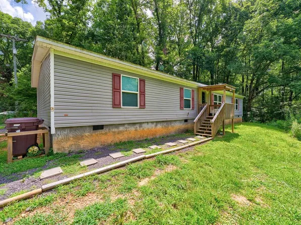 6496 Boardtown Rd, Ellijay, GA 30540