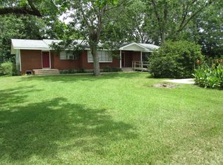 119 Spruce St, Poplarville, MS 39470