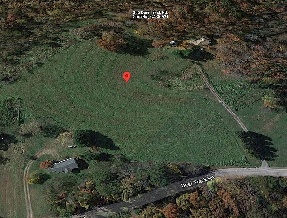 2nd image of 355 Deer Track Rd