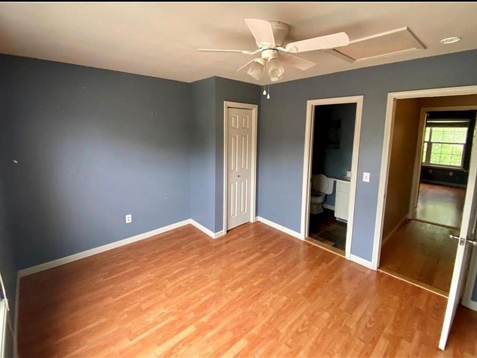 1st image of 2104 N Garland Ave APT 5
