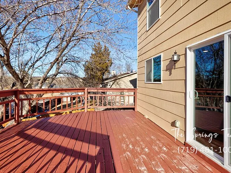 6460 Bugle Dr — Photo 44