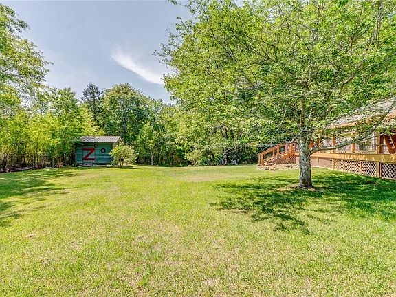 3rd image of 105 Beard Lake Rd SE